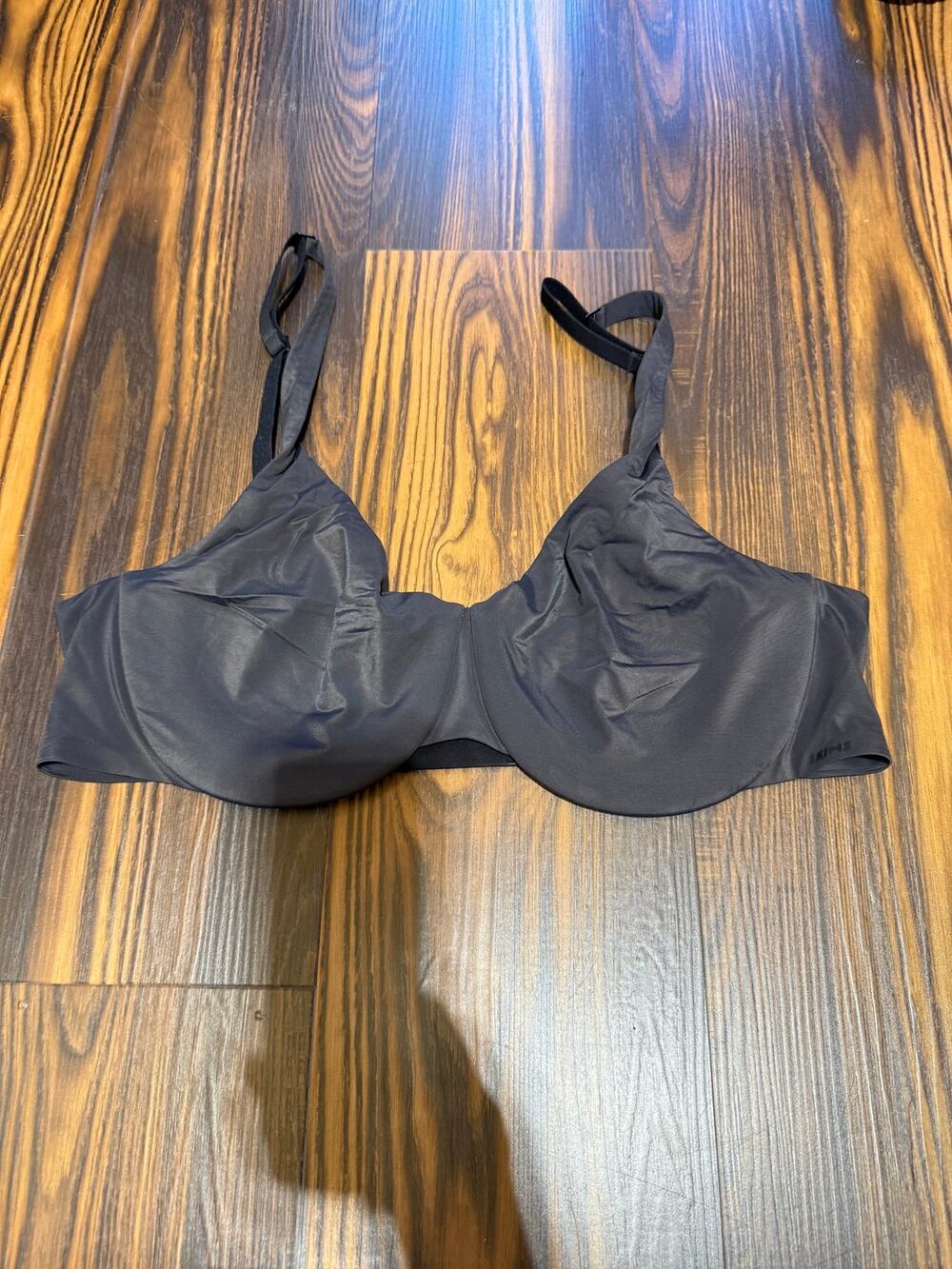 Skims Smoothing Intimates Full Coverage Underwire Bra Size 40C
